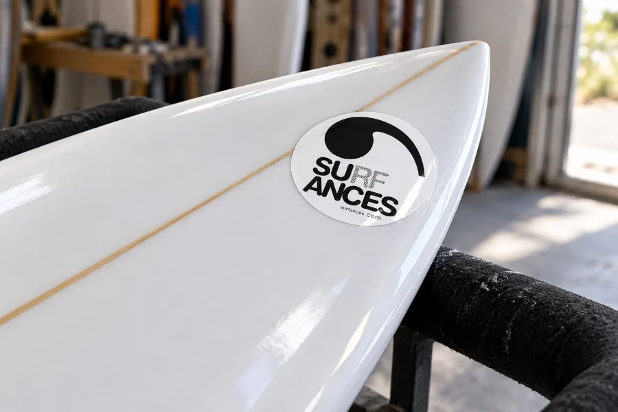 Surfances · logotipo: tabla de surf