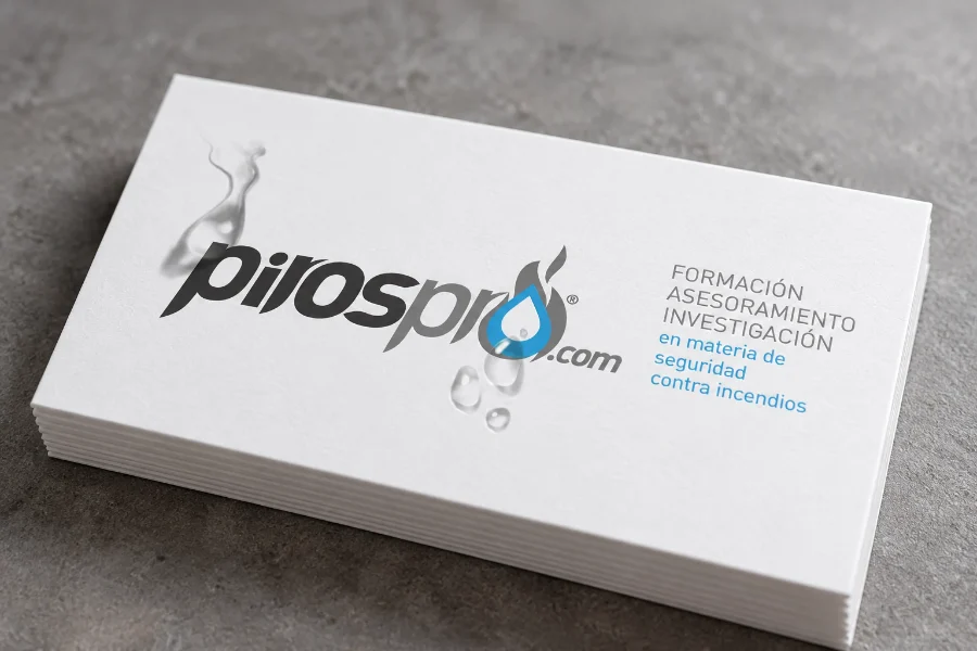Pirospro · identidad: tarjetas
