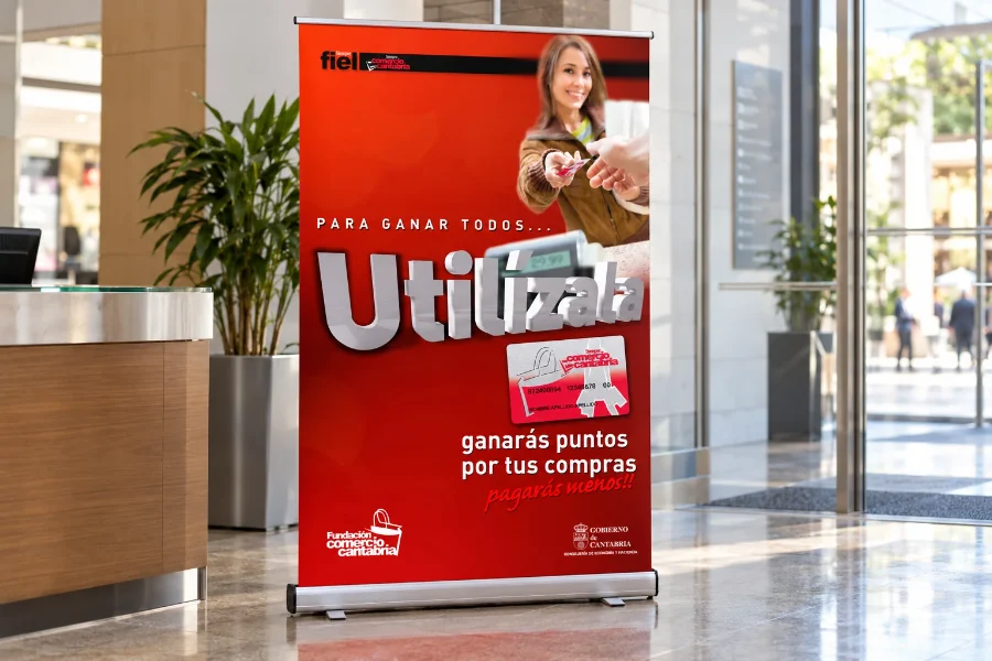 Comercio de Cantabria · campaña «Utilízala»: roll-up