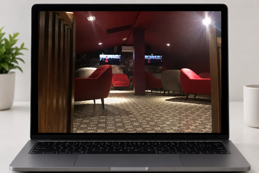 Darker Pub · interiorismo: presentación en el portátil