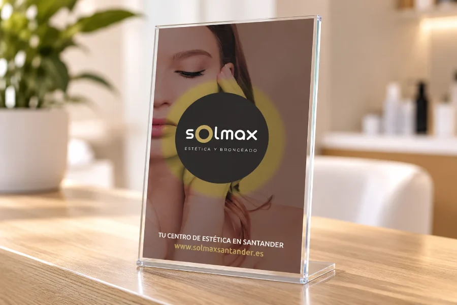 Solmax · cuadríptico de tratamientos: cuadríptico en panel