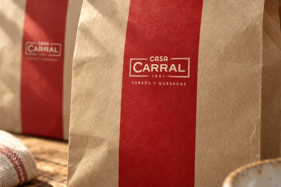 Casa Carral · identidad: packaging (6 de 6)