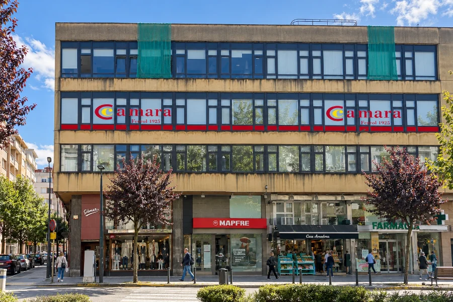 Cámara de Comercio · fachada: aplicación (2 de 3)