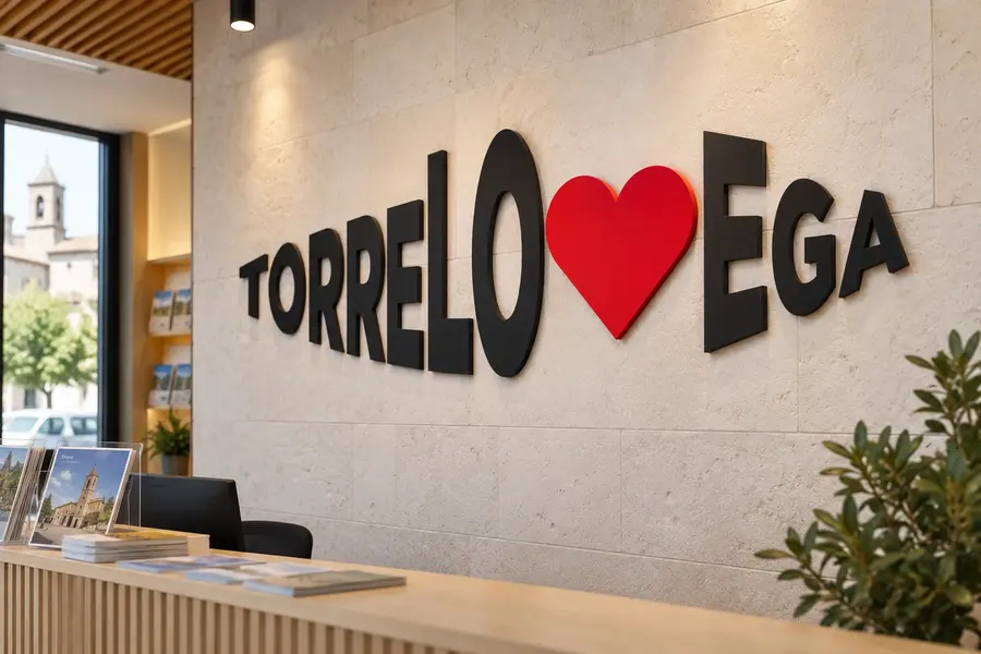 TorreLoveGA: Rótulo urbano