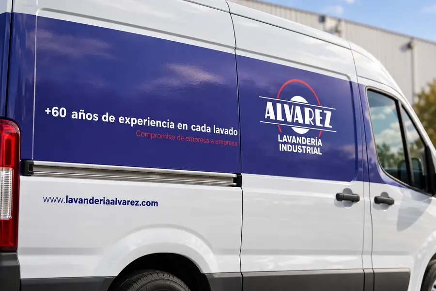 Lavandería Álvarez · furgonetas: detalle