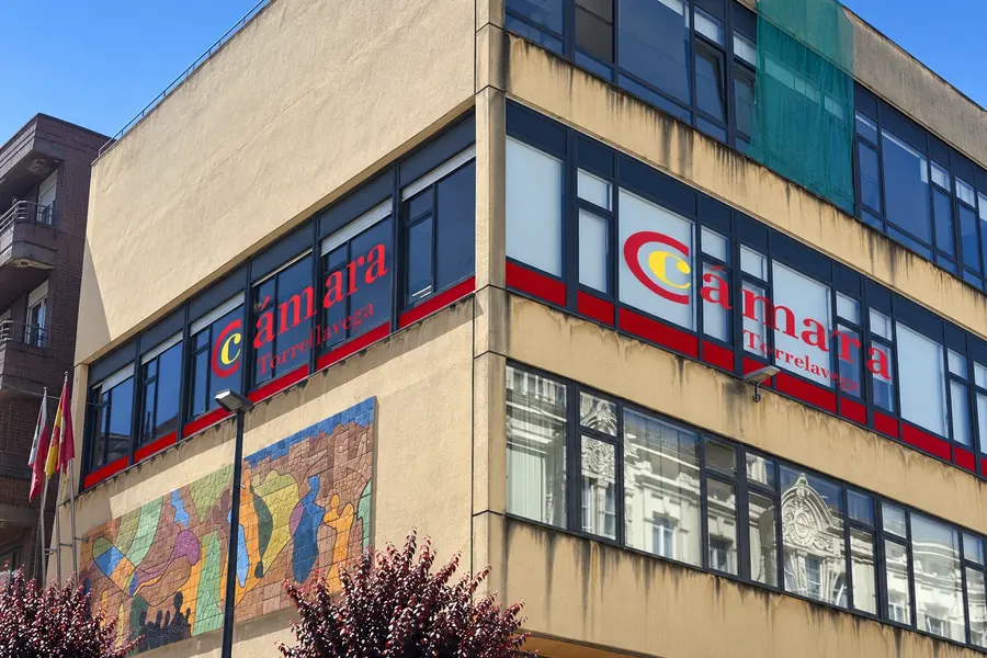 Cámara de Comercio · fachada: detalle